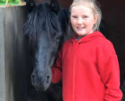 Children and ponies at Ranch Siesta Los Rubios riding stables in Estepona